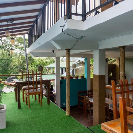Refresh Inn Ella Extérieur photo