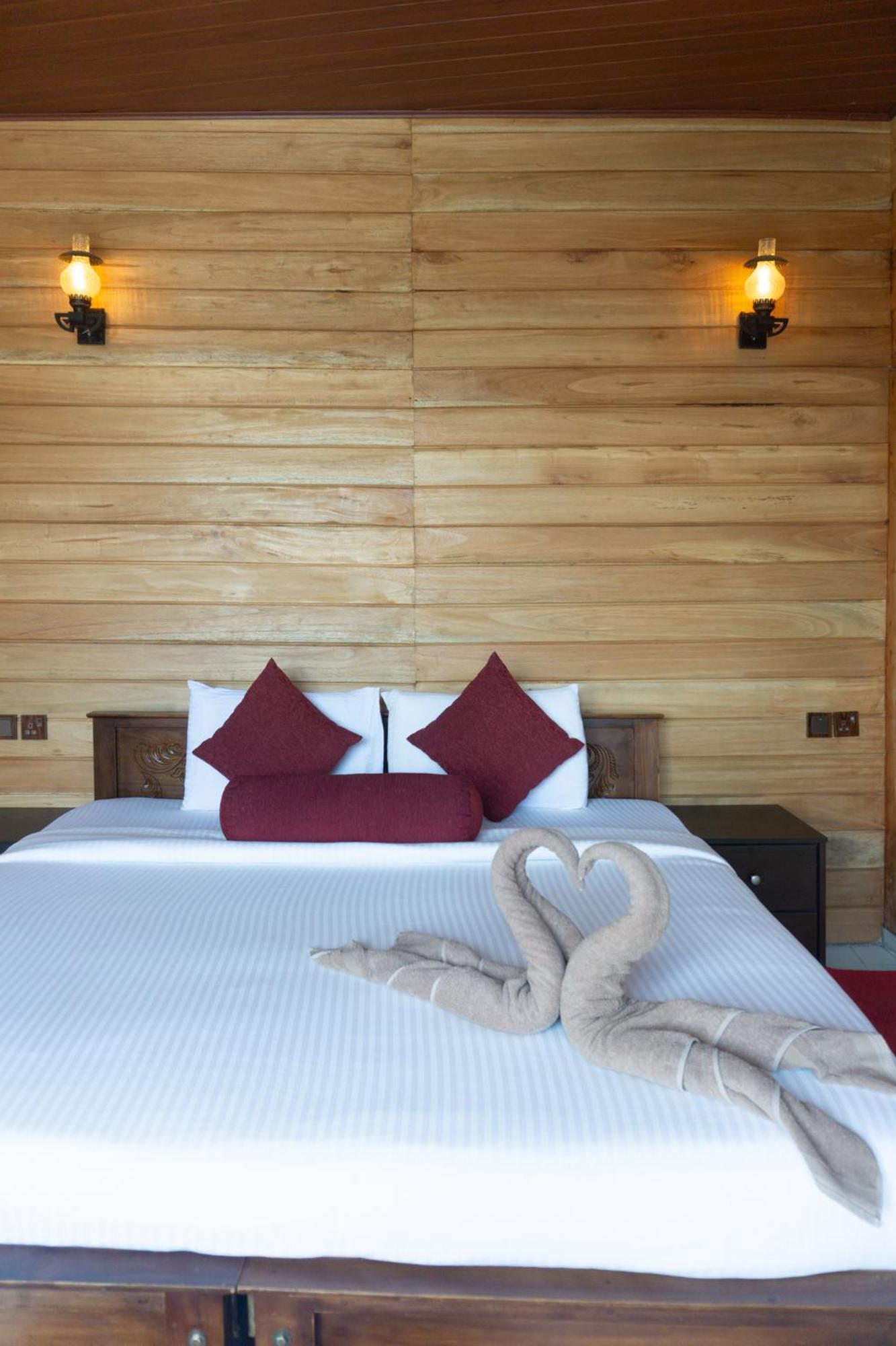 Refresh Inn Ella Extérieur photo