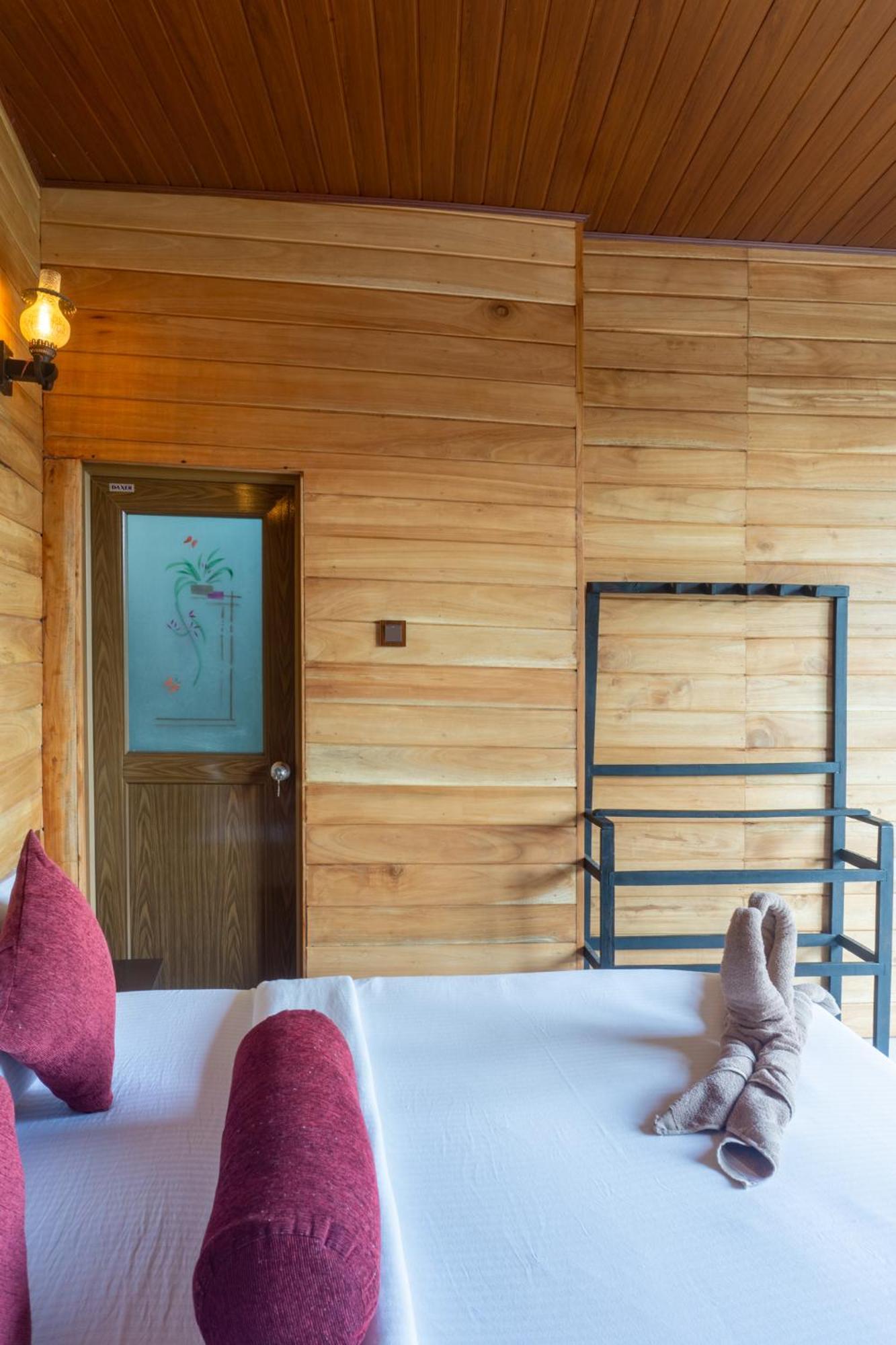 Refresh Inn Ella Extérieur photo